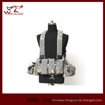 Military Tactical Hunting Vest with Mag Pouch Vest Vt069b